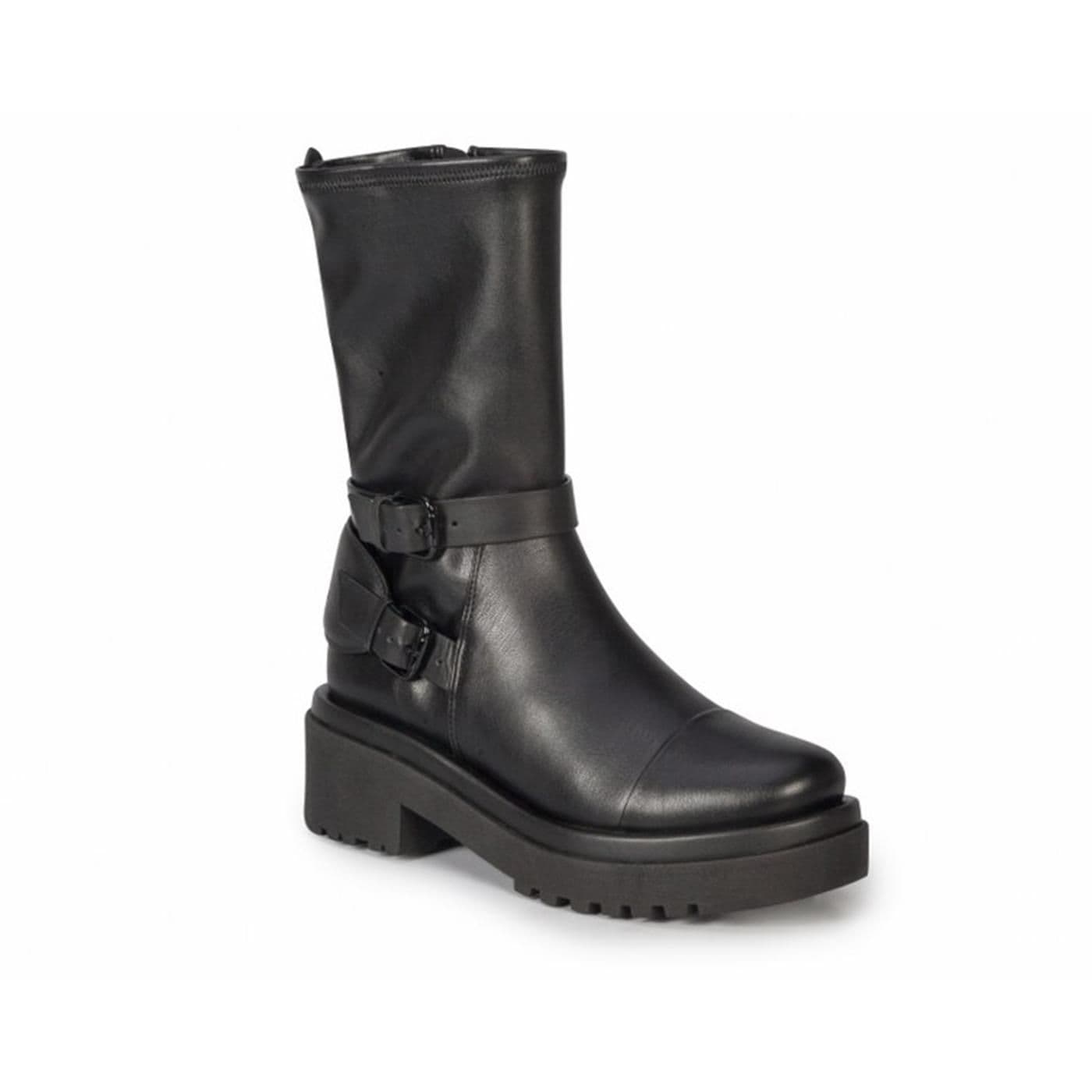 4016661 BOTIN TACON black image.