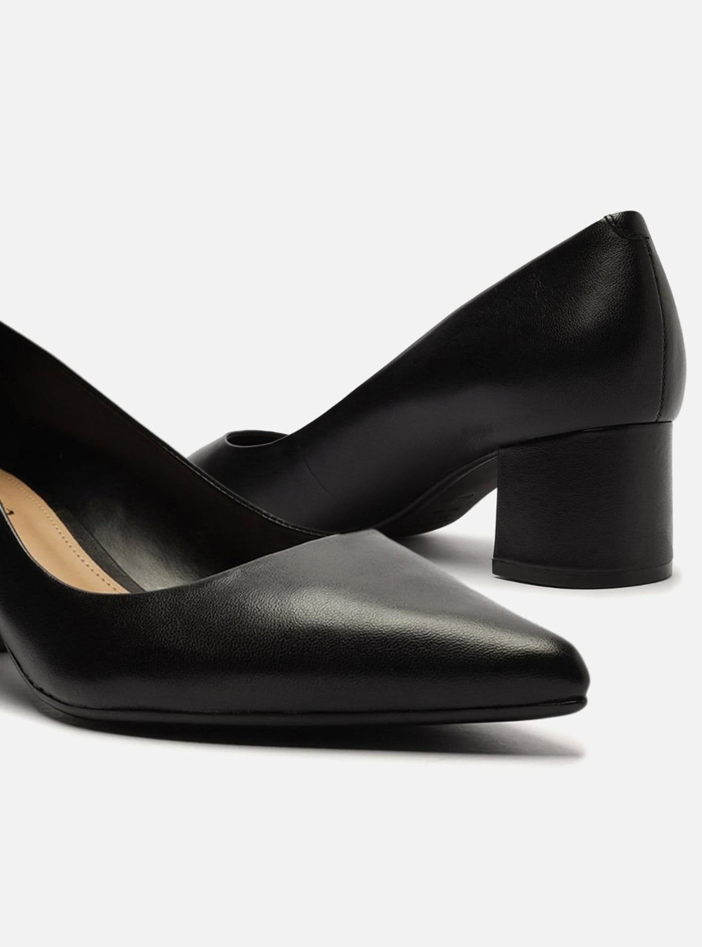 Zapato A1074600010031U preto - image