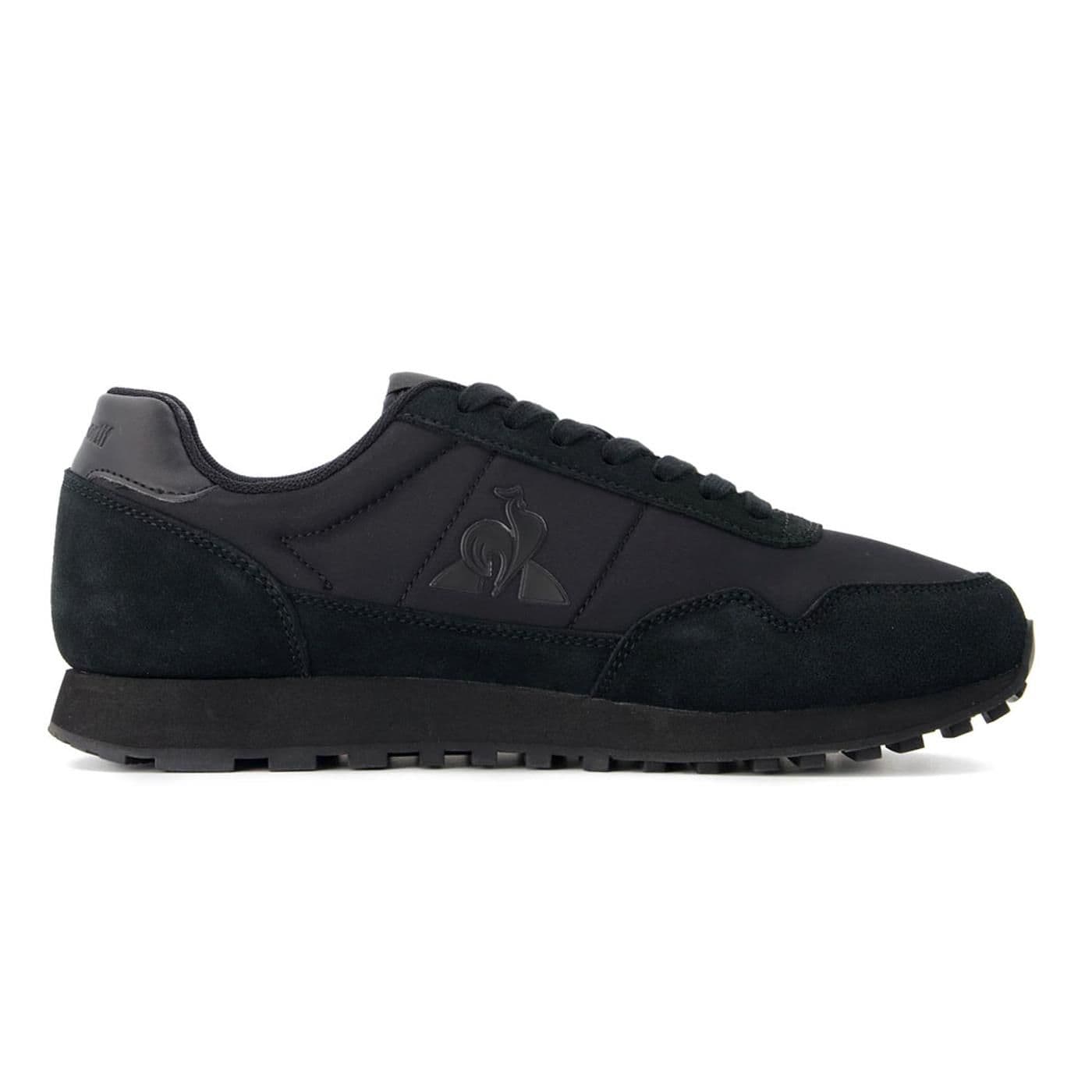 ASTRA_2 triple black - image