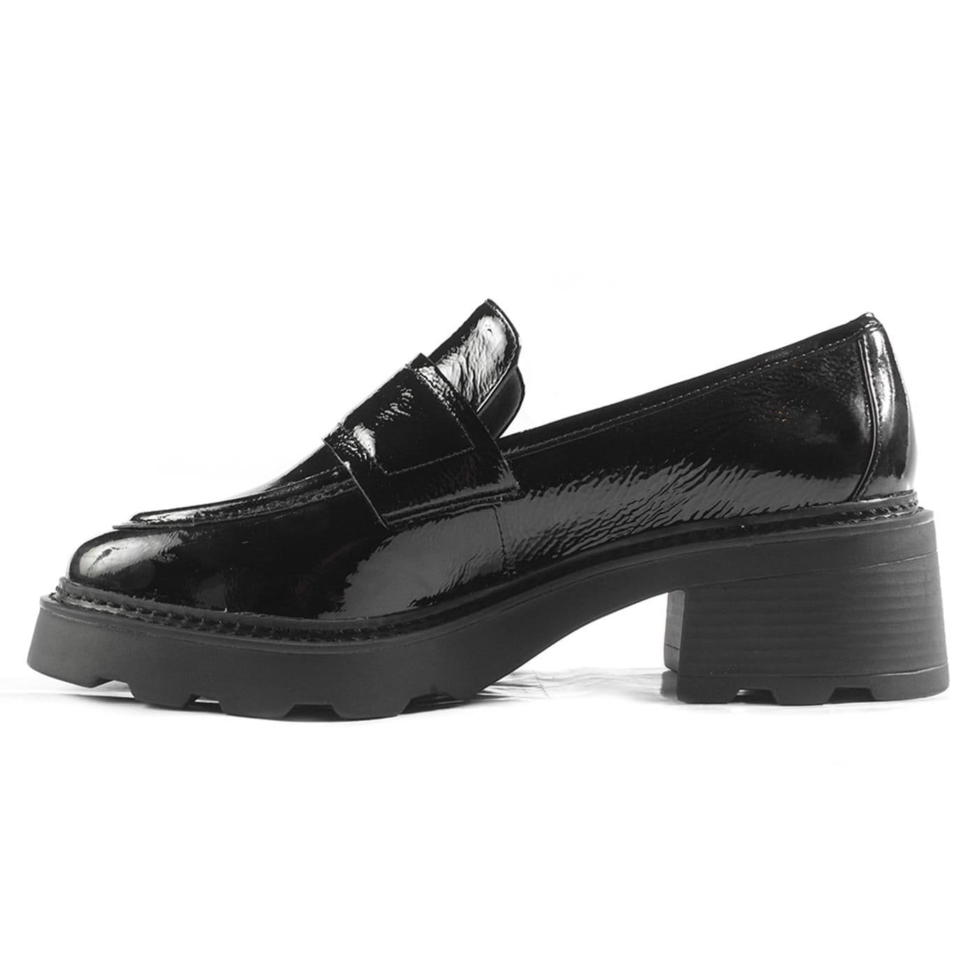 Mocassim Loafer 486024B verniz show black - image