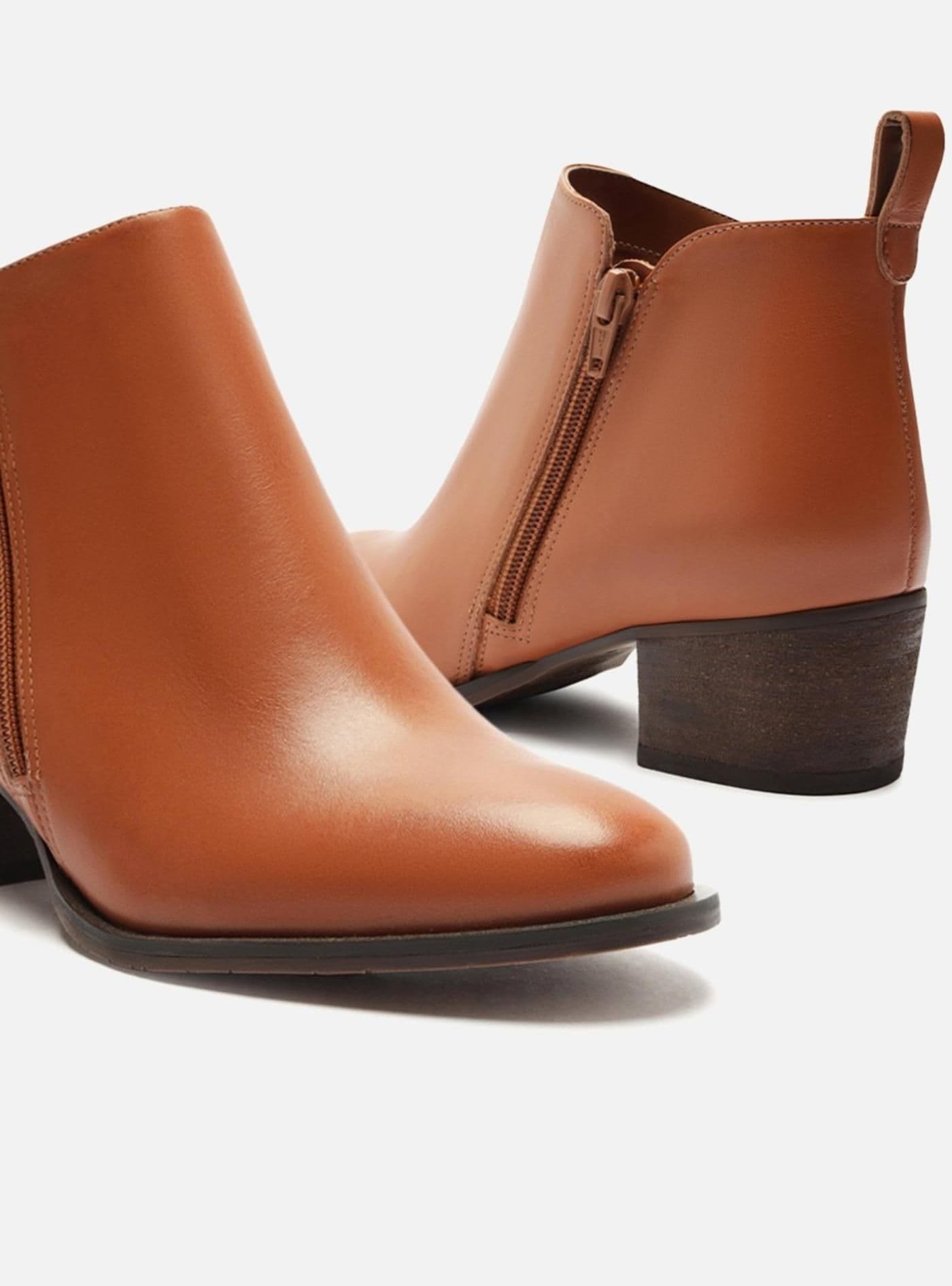 Botin A1037700040014U roast caramel - image