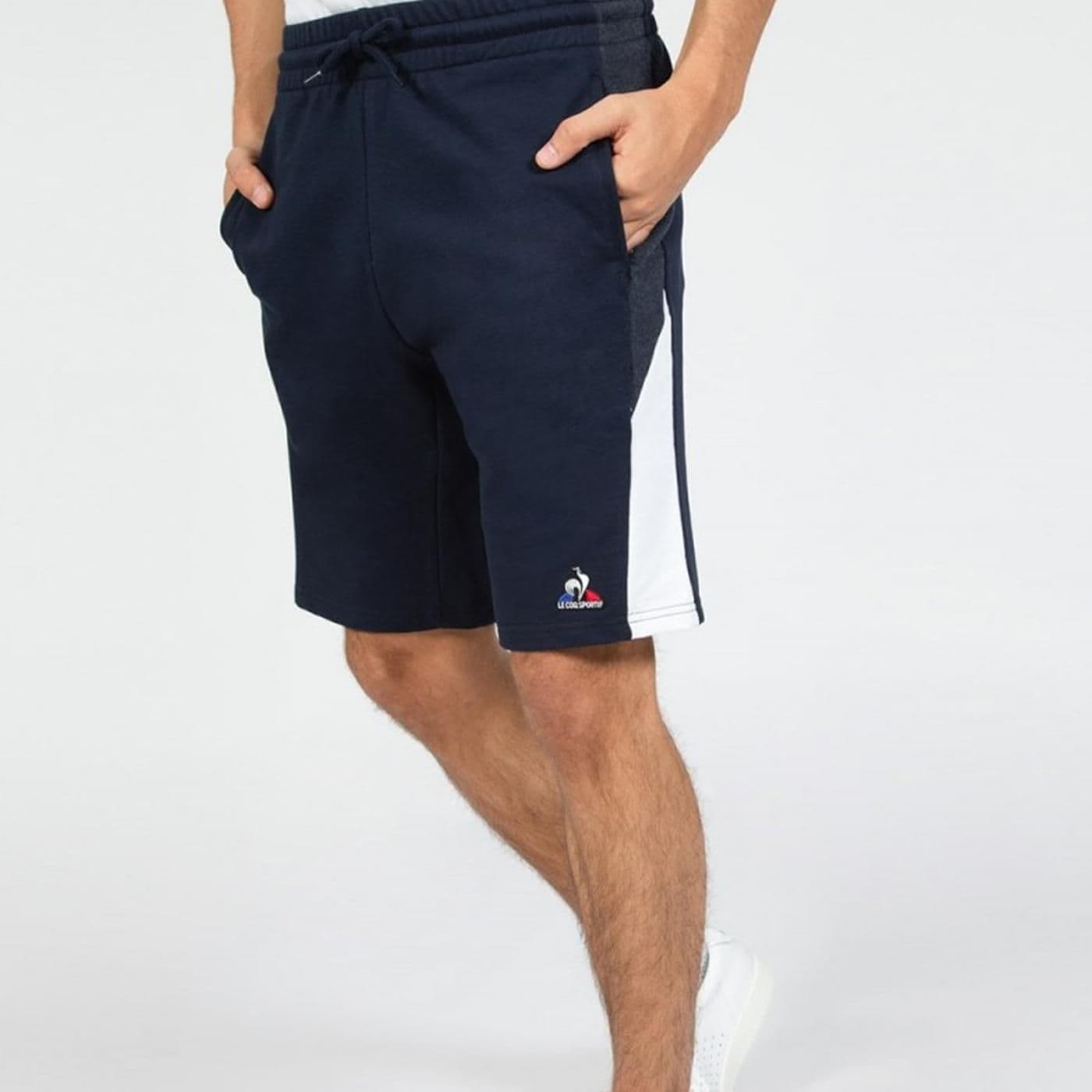 SAISON 1 Short Regular N°1 M sky captain - image