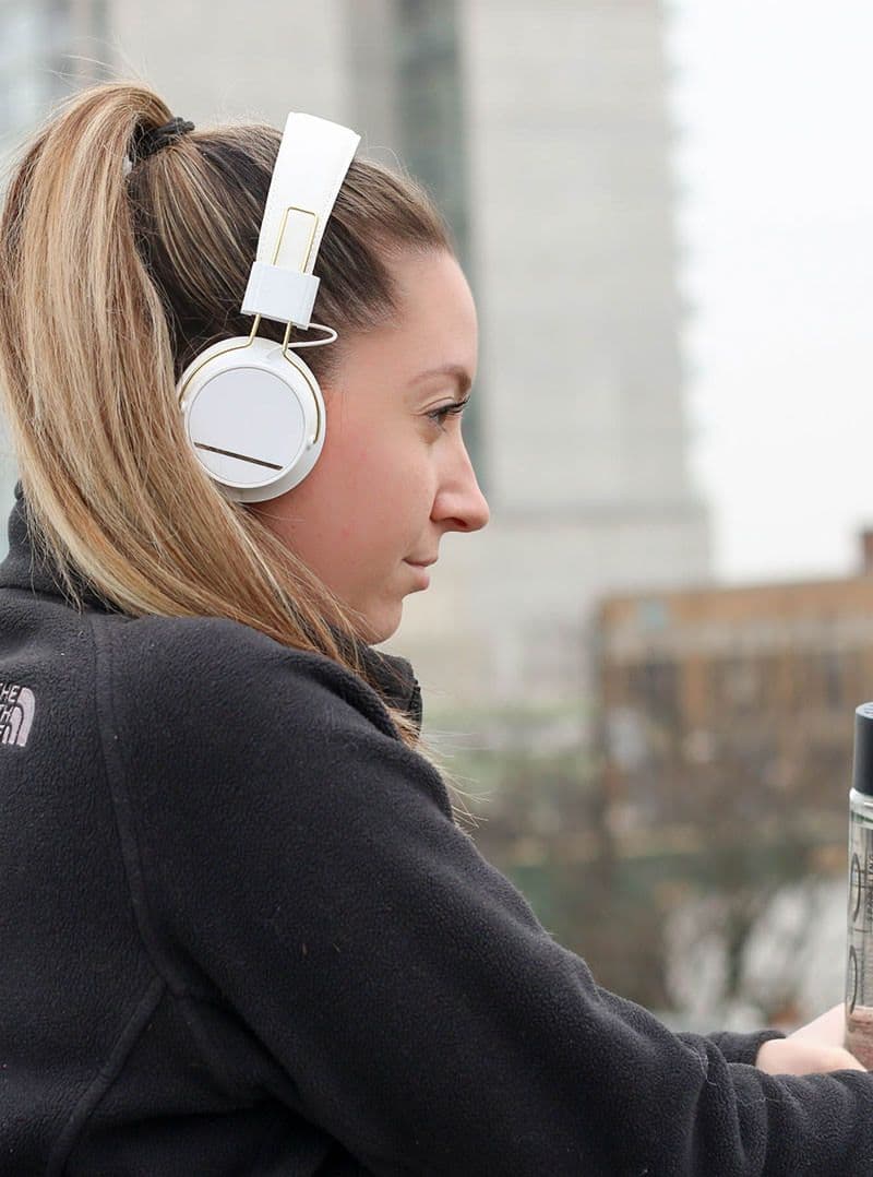 AURA TR concrete/shadow image.