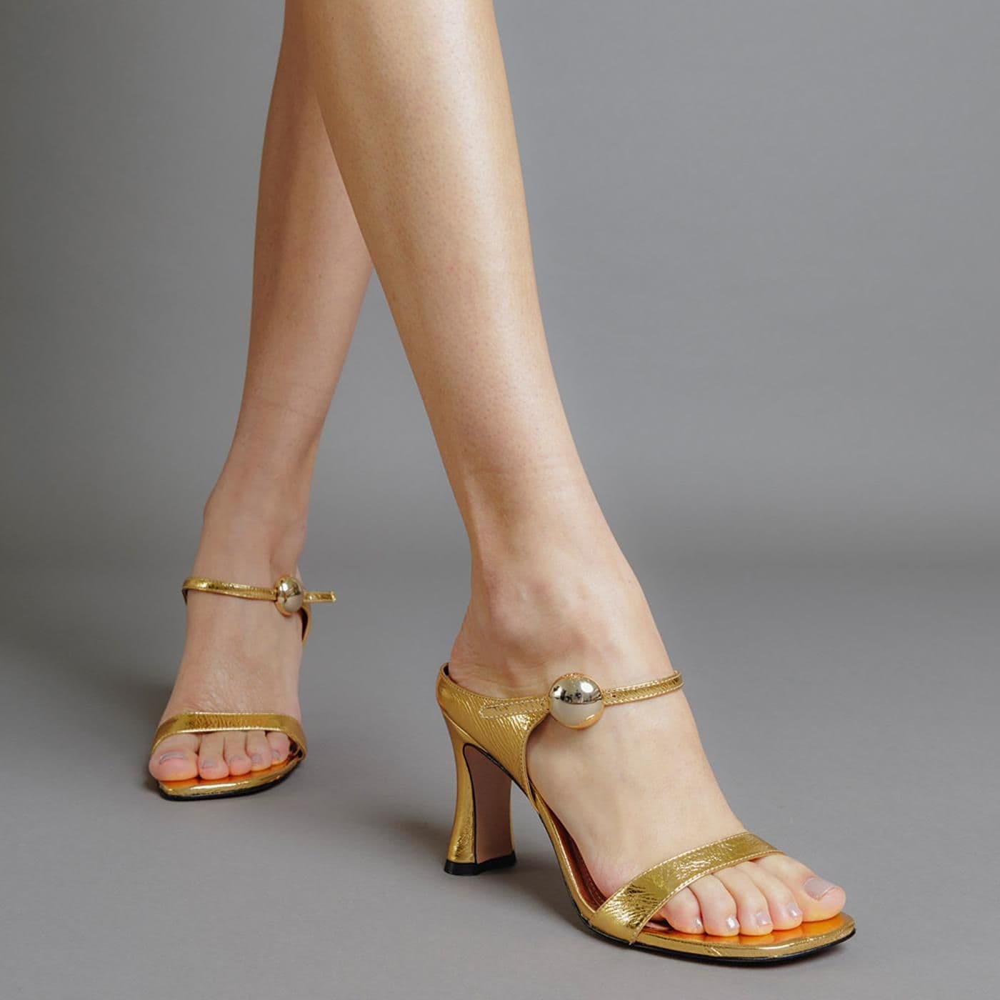 ELBURG metal bala ouro image.