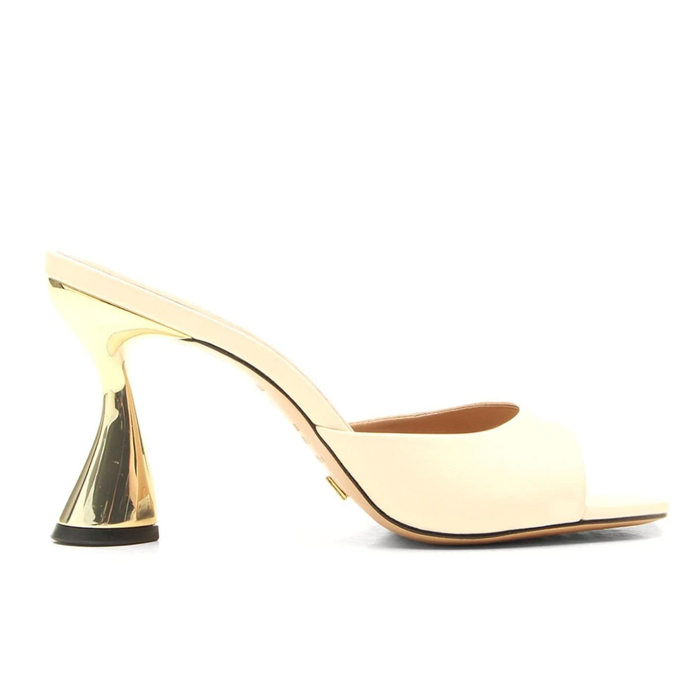 Sandalia Bariloche P1210400020001 x6r1 - perola image.