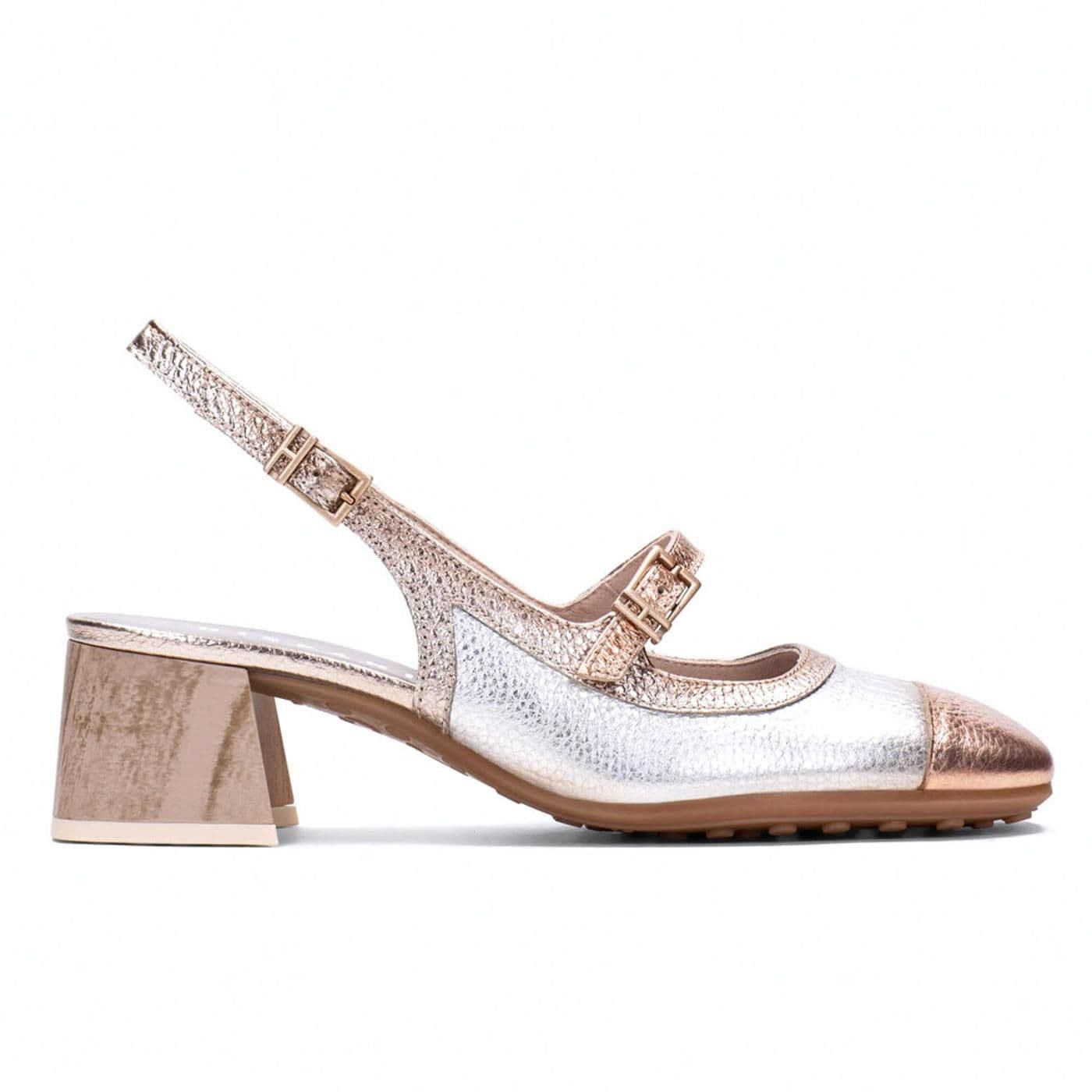 ZAPATO HANOI black/white image.