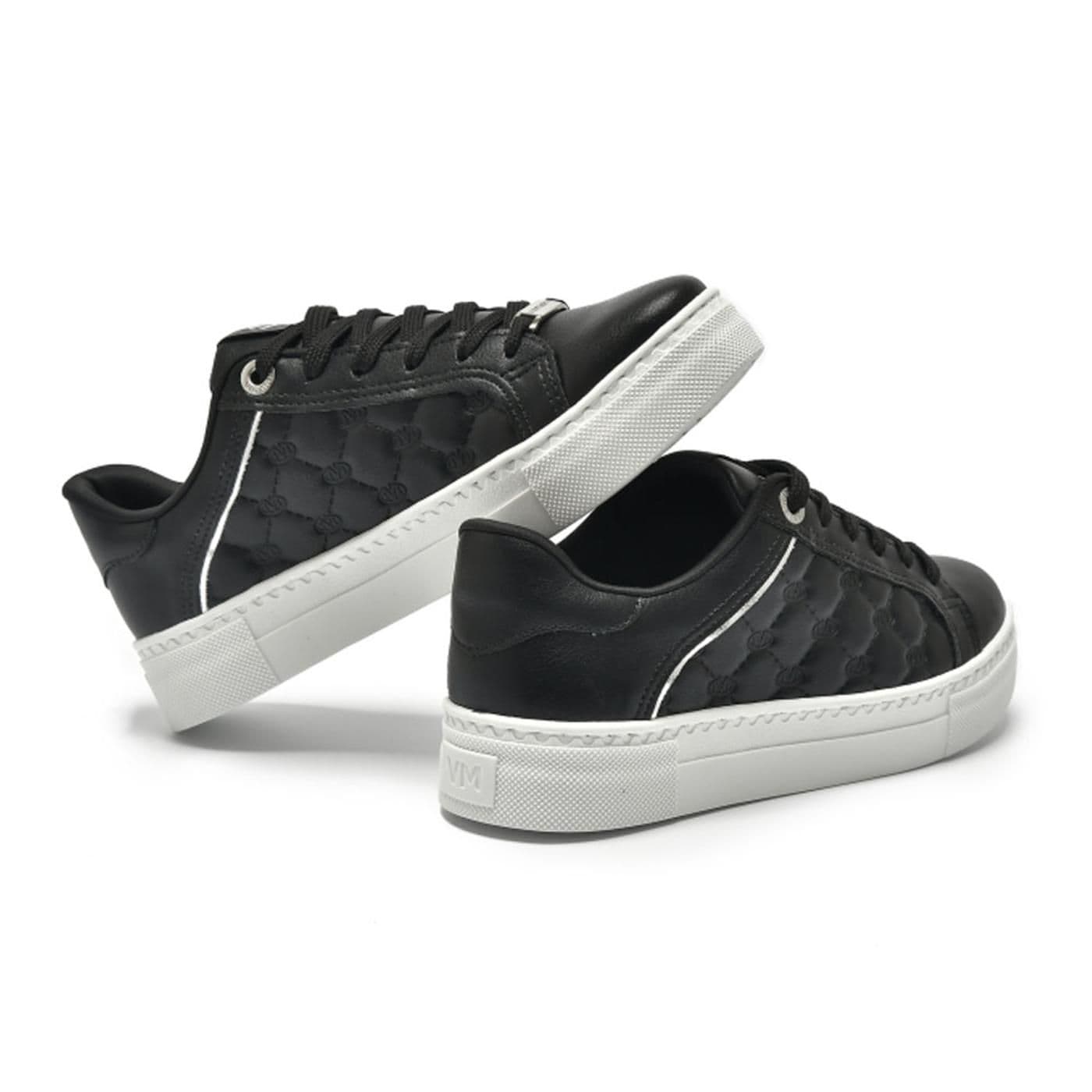 tenis casual preto/prata - image